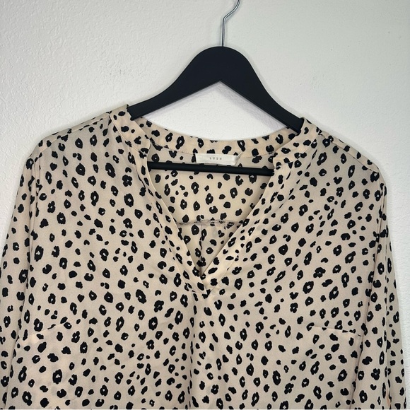 Lush Cream Cheetah Print Top – 3/4 Sleeve, Size 1X (Stitch Fix) - Picture 2 of 7
